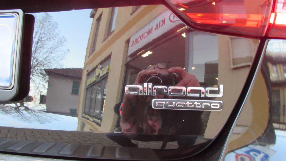 AUDI - A4 Allroad Allroad 40 2.0 tdi 190cv s-tronic