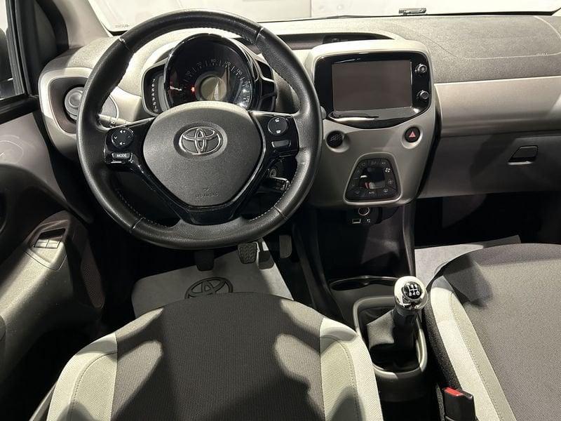 Toyota Aygo Aygo 1.0 VVT-i 69 CV 5 porte x-play
