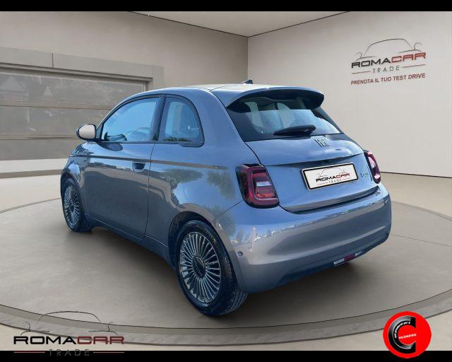 FIAT 500e 3+1 42 kWh Icon