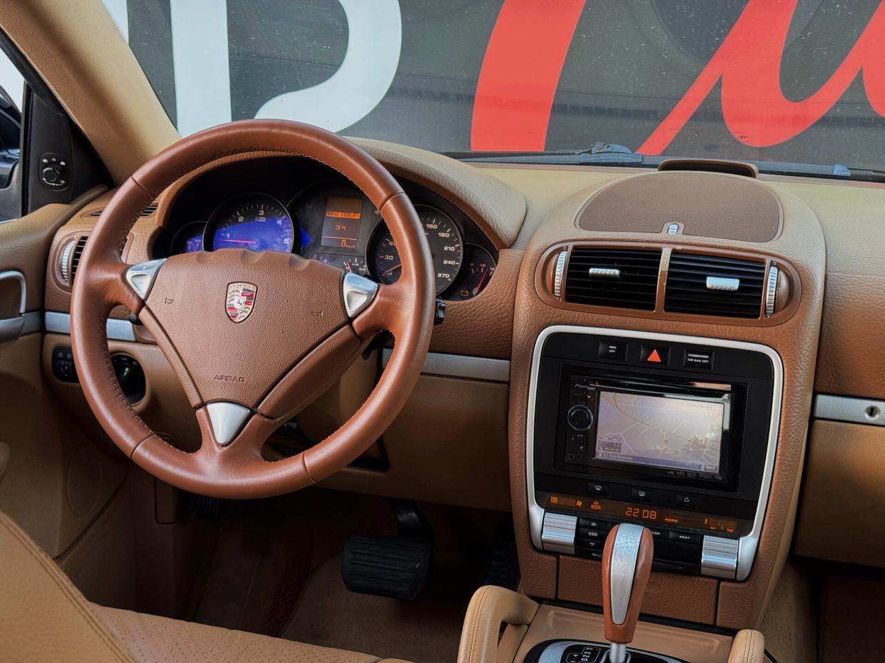 Porsche Cayenne 3.0 V6 Diesel 239CV PELLE CAM NAV