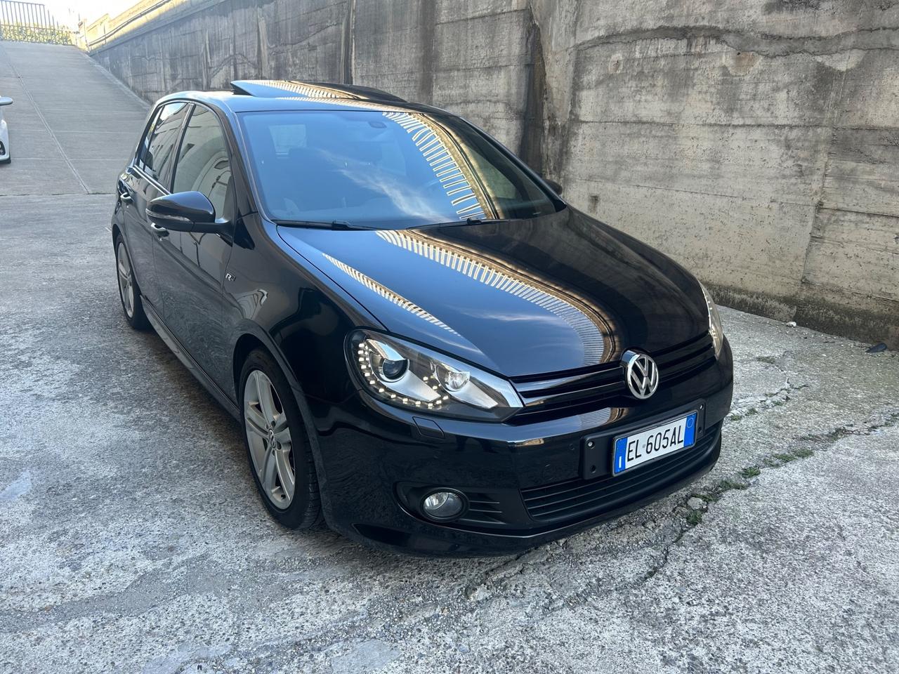 Volkswagen Golf 1.6 TDI DPF 5p. Sport Edition R LINE