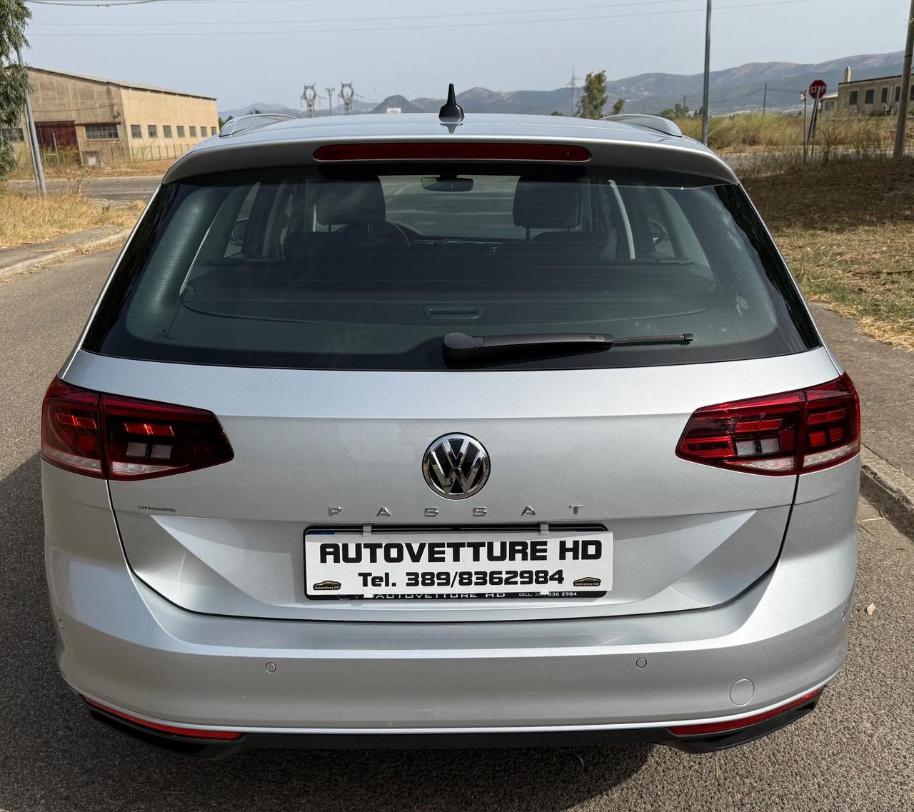 Volkswagen Passat Variant 1.6 TDI SCR DSG Business BMT