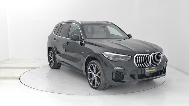 BMW X5 xdrive40d mhev 48V Msport auto