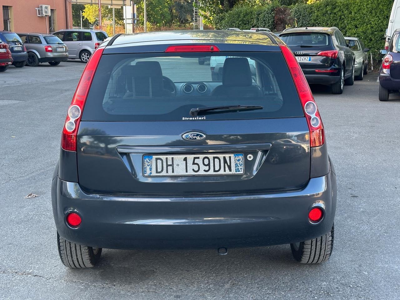 Ford Fiesta 1.2 16V 5p. Ghia X Neopatentati