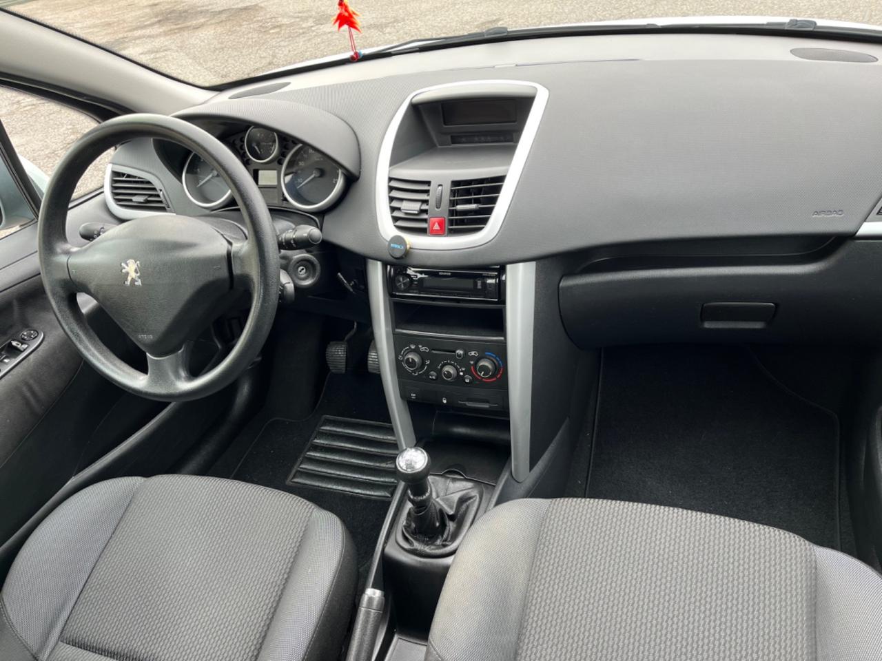 Peugeot 207 Plus 1.4 8V 75CV 5p. ECO GPL neopatentati