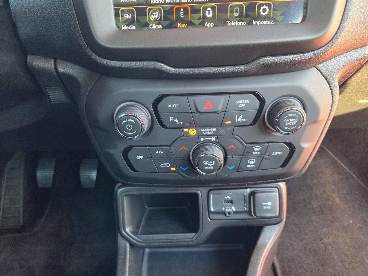 Jeep Renegade 1.6 Mjt 120 CV Longitude - 40.000 km