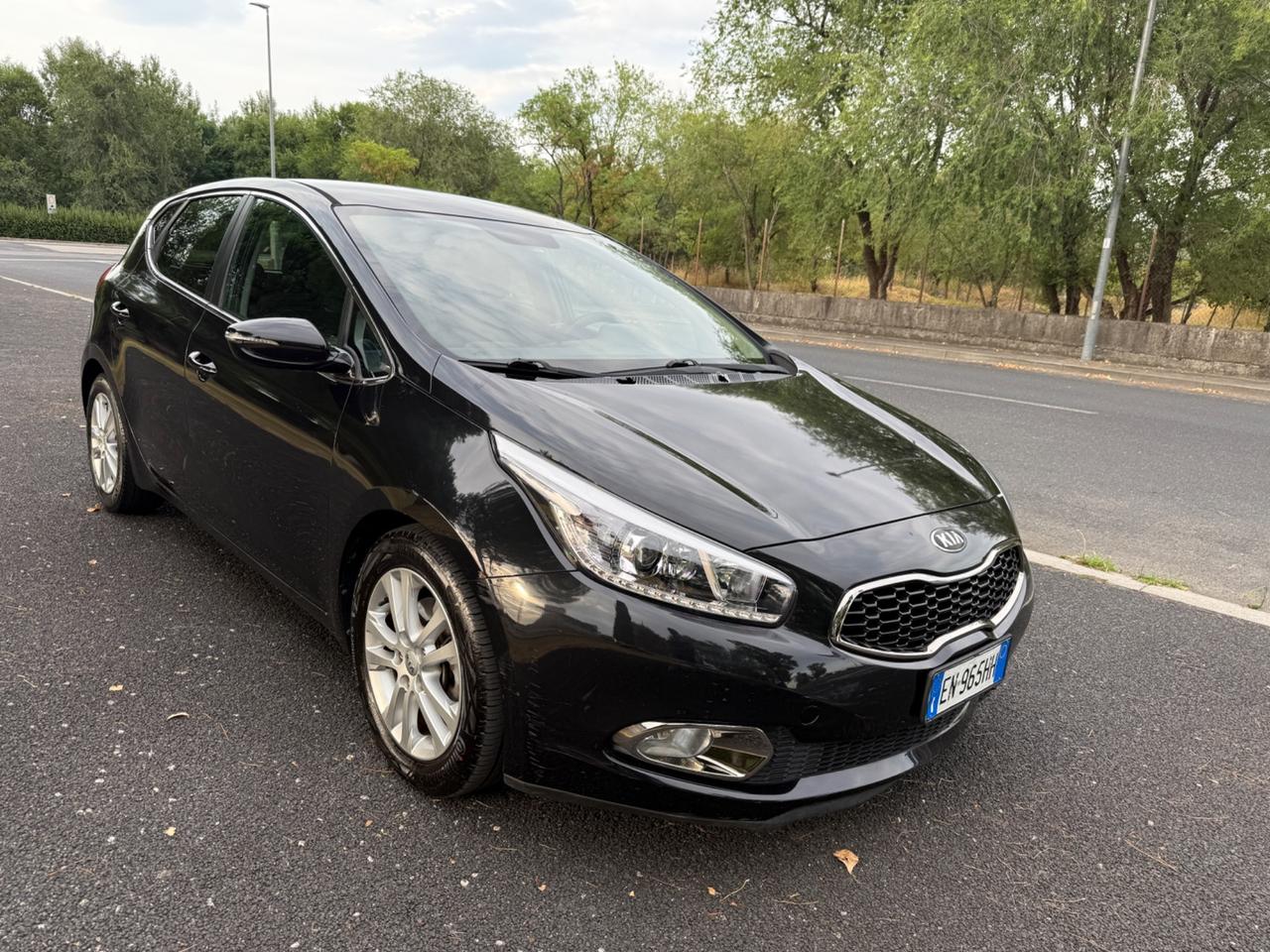Kia Ceed cee'd 1.6 CRDi 110 CV 5 porte Cool