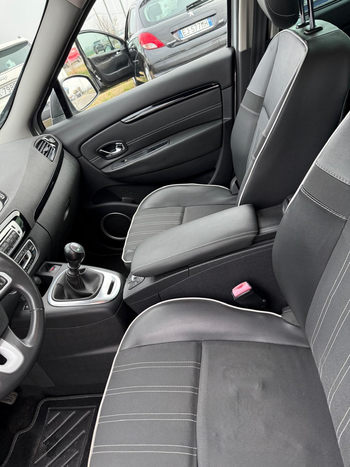 Renault Scenic Scénic XMod 1.5 dCi 110CV S&S Bose