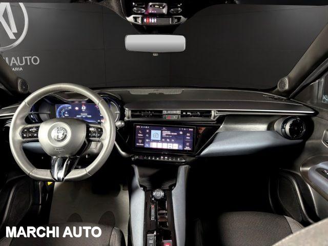 ALFA ROMEO Junior 1.2 136 CV Hybrid eDCT6