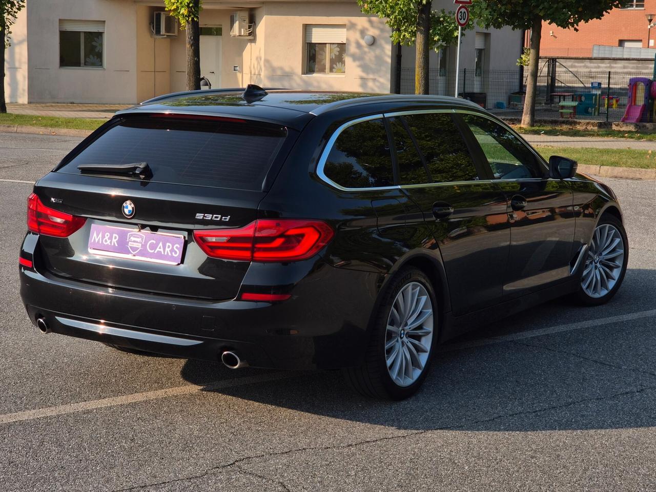 Bmw 530 530d xDrive Touring Luxury