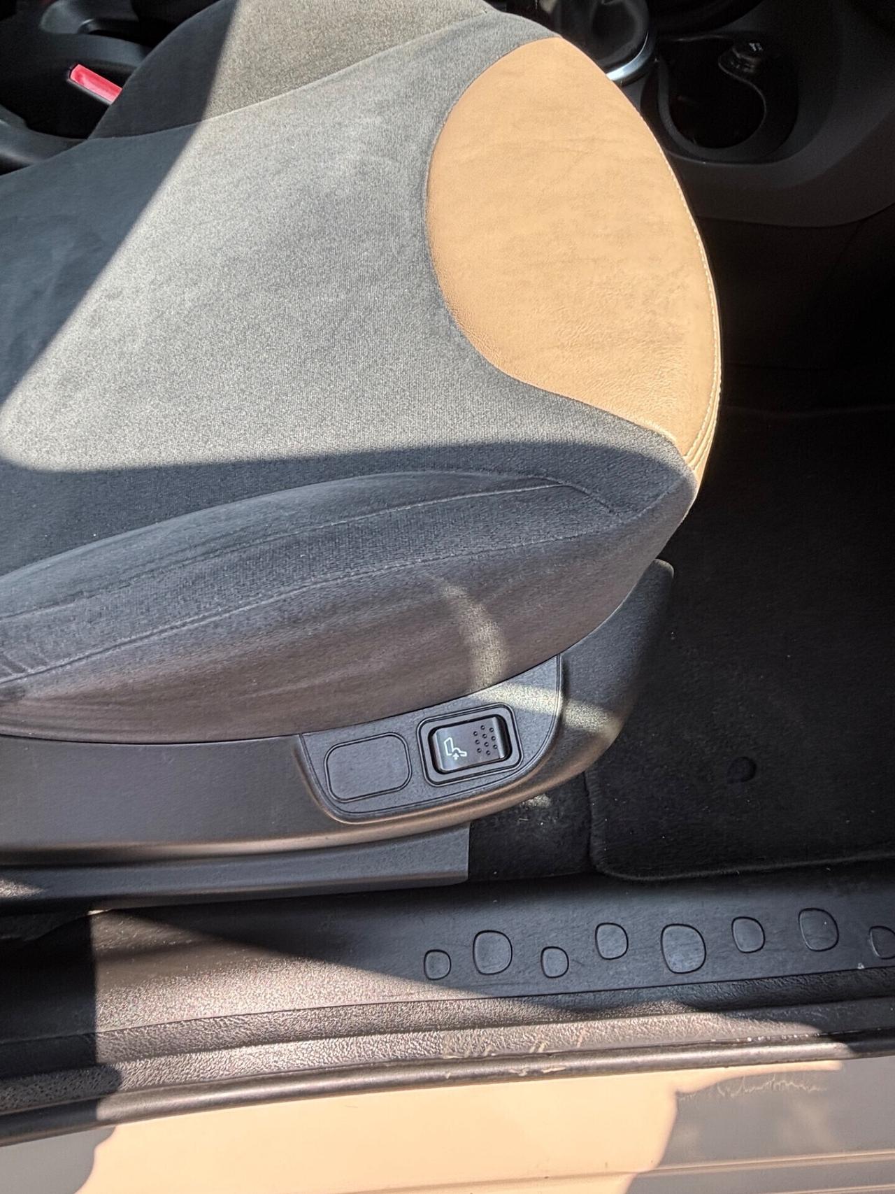 Fiat 500L Living 0.9 TwinAir Turbo Natural Power Lounge