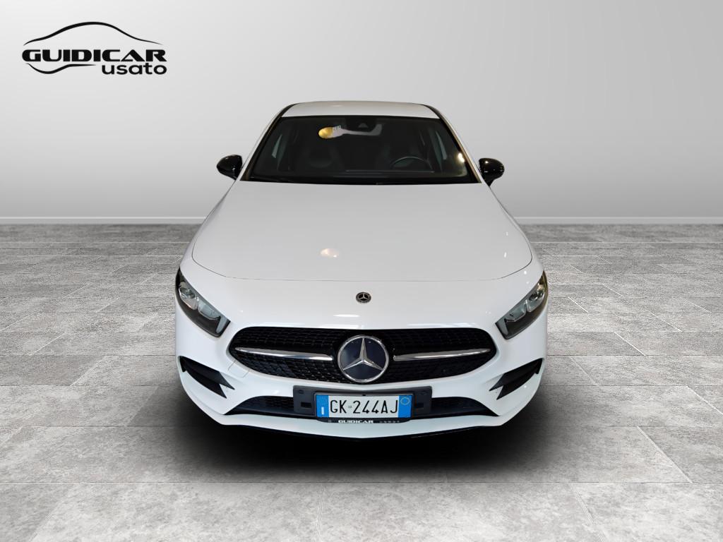 Mercedes-Benz Classe A - W177 2018 - A 180 d Premium auto
