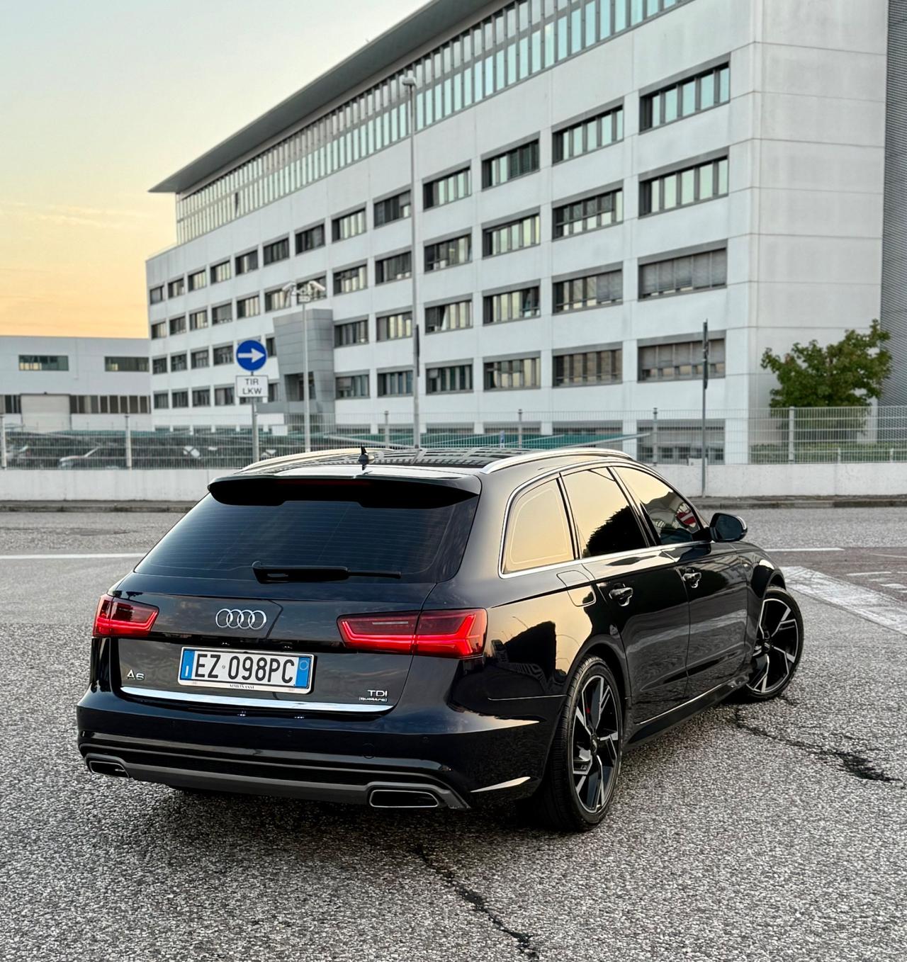 Audi A6 Avant 3.0 TDI 272 CV quattro S tronic Business Plus
