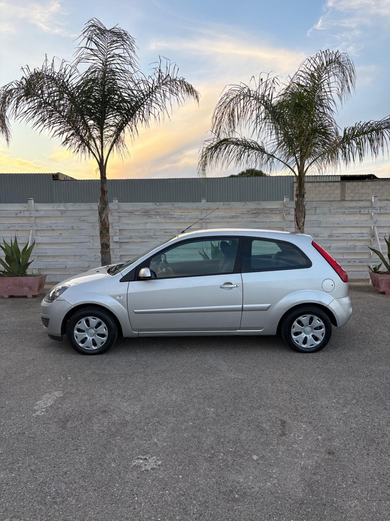 Ford Fiesta 1.4 TDCi 3p. In pronta consegna