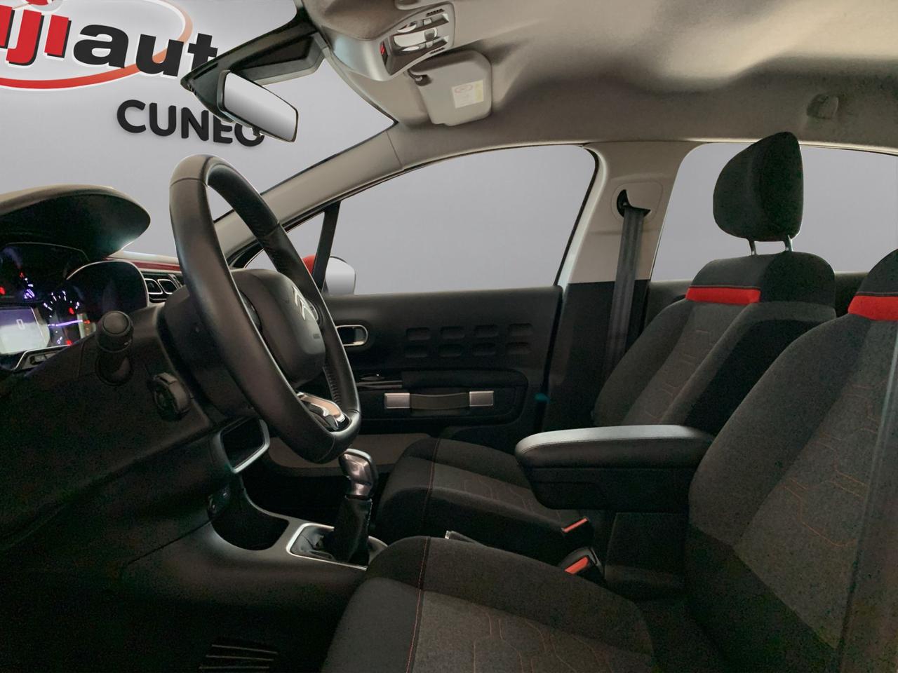 Citroen C3 1.2 puretech Shine s&s 83cv