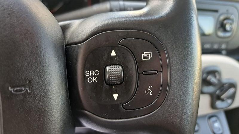 FIAT Panda 1.3 MJT 95 CV FENDINEBBIA/COMANDI AL VOLANTE (041)