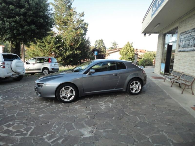 Alfa Romeo Brera 2.4 JTDm 20V 210CV