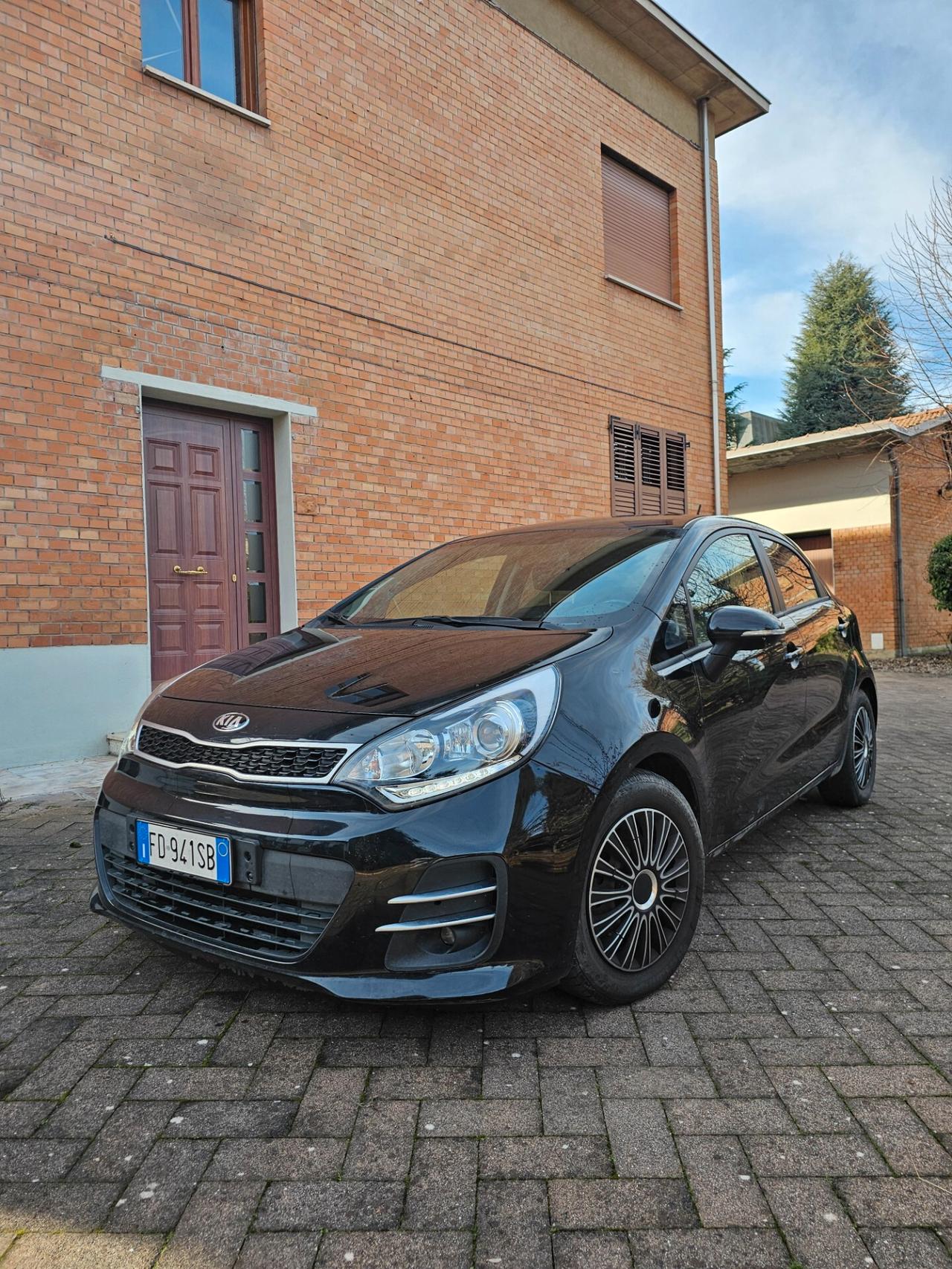 Kia Rio 1.4 CRDi 5p. Cool