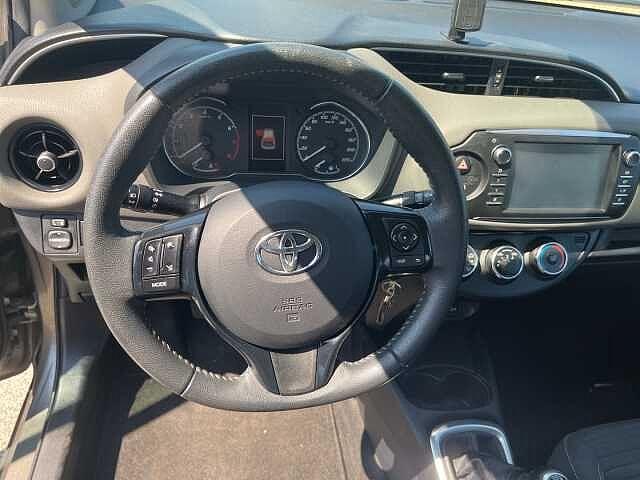 Toyota Yaris 1.0 72 CV 5 porte Cool