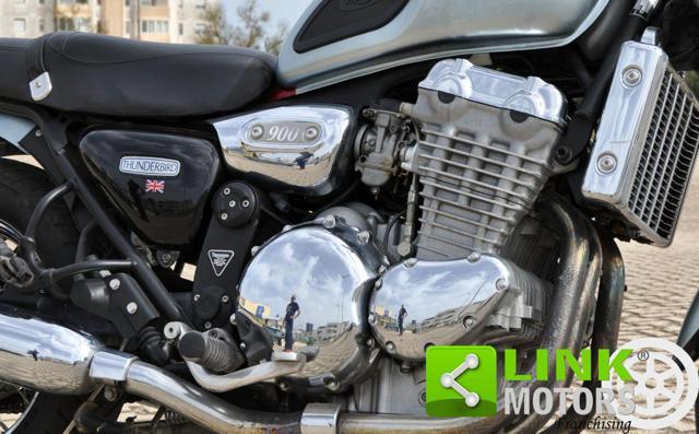 TRIUMPH Thunderbird 900 VERSIONE 1