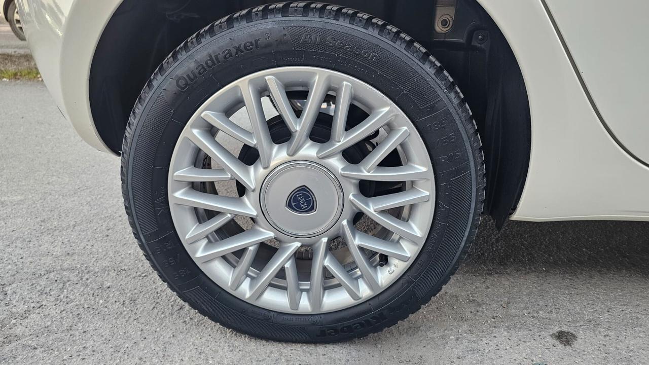 Lancia Ypsilon 1.3 MJT 16V 95 CV 5 porte S&S Elle
