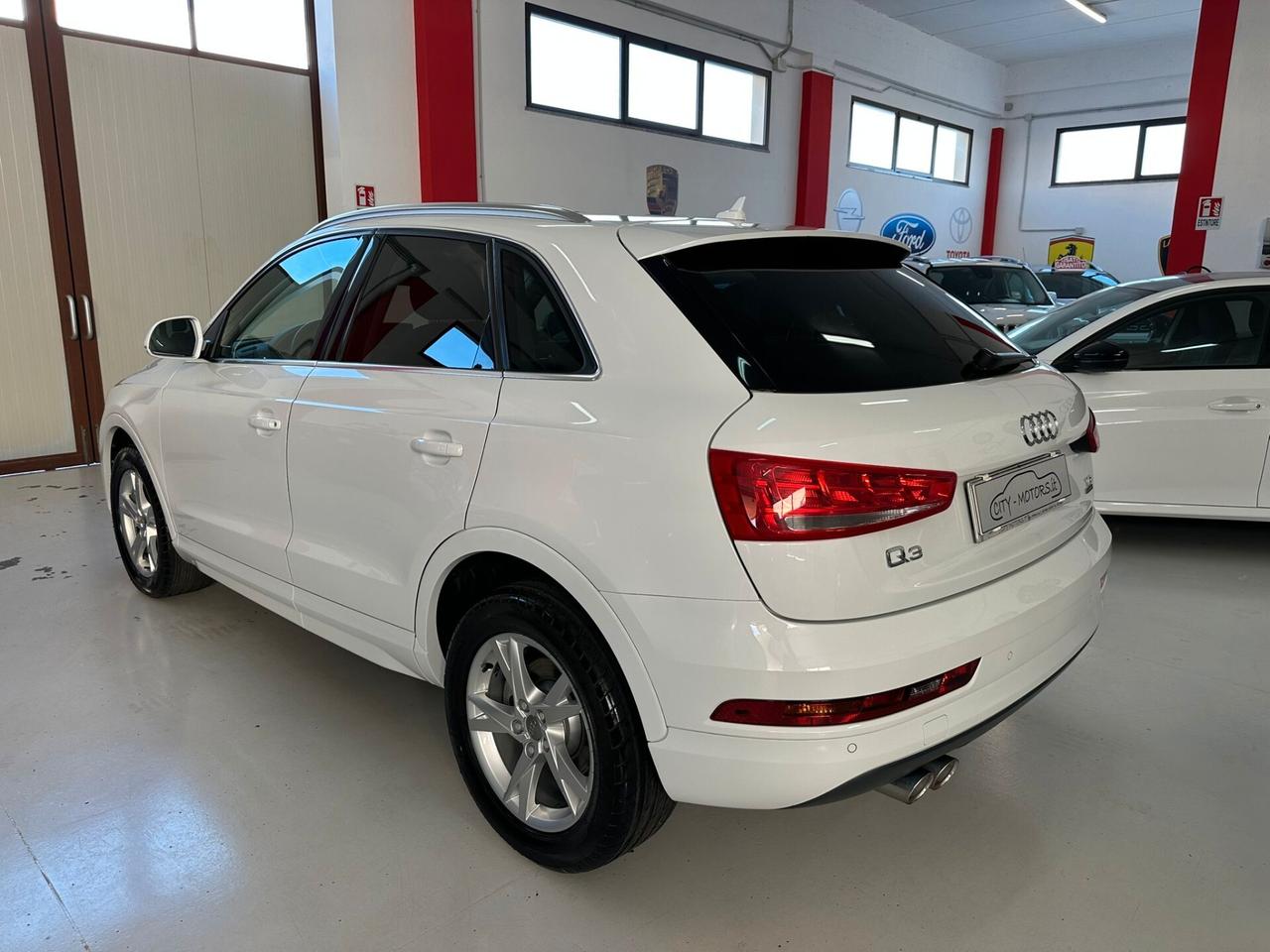 Audi Q3 2.0 TDI 150 CV quattro S tronic Sport