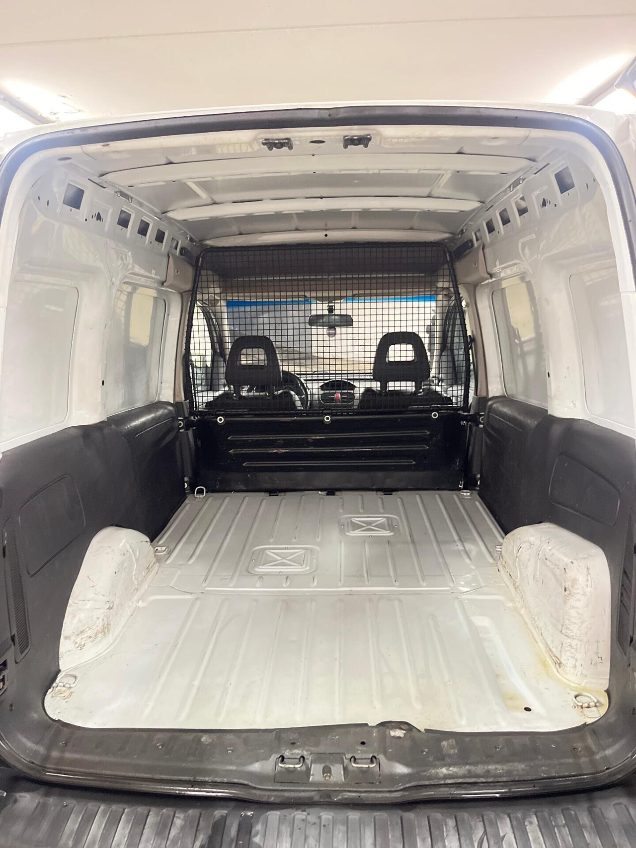 OPEL COMBO 1.3 CDTI - AUTOCARRO 2 POSTI - PORTATA 735 KG.