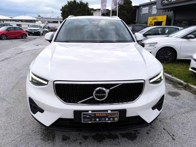 VOLVO XC40 B3 automatico Core