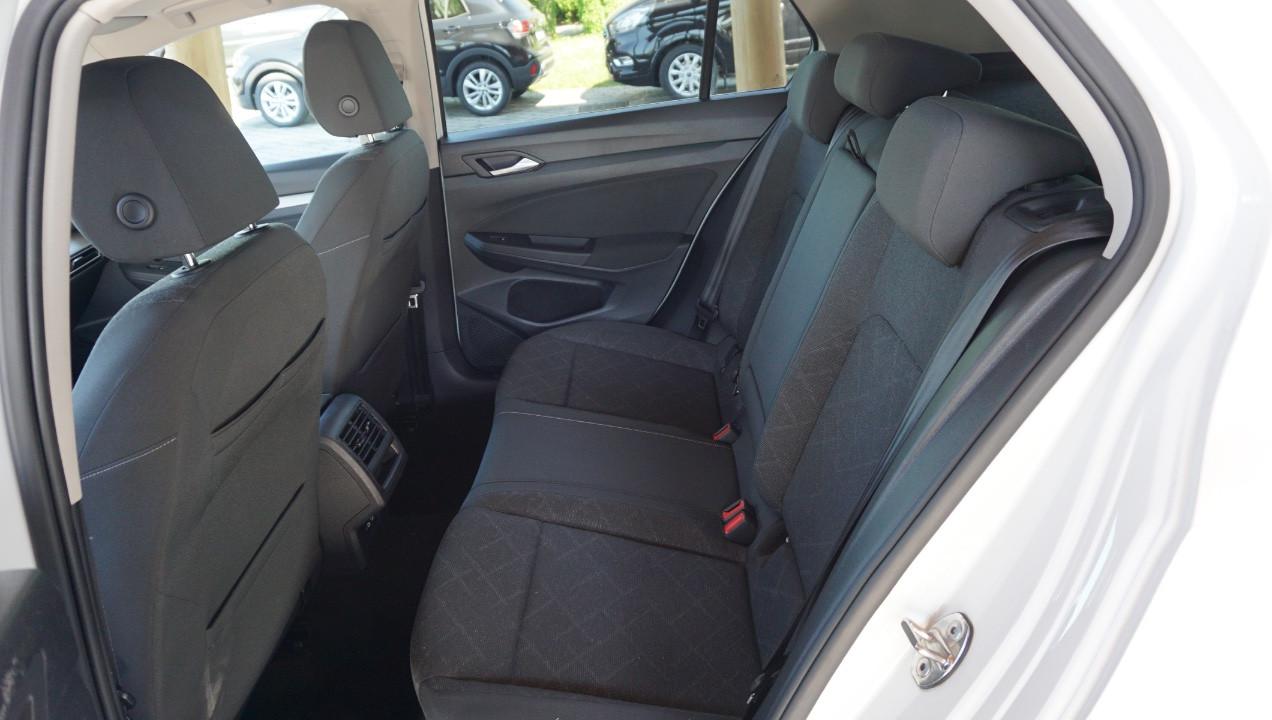 Volkswagen Golf 1.0 etsi evo Life 110cv dsg