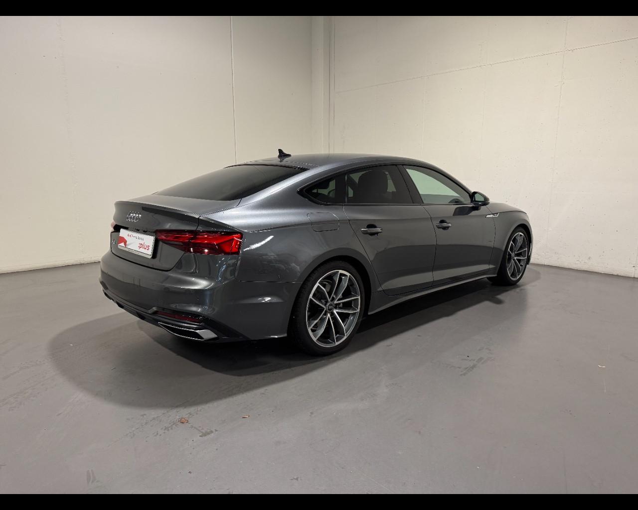 AUDI A5 SPORTBACK 40 TDI S-TRONIC S-LINE