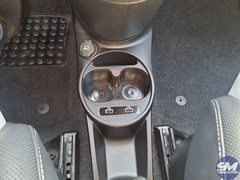 FIAT 500C 500 1.0 Hybrid Dolcevita