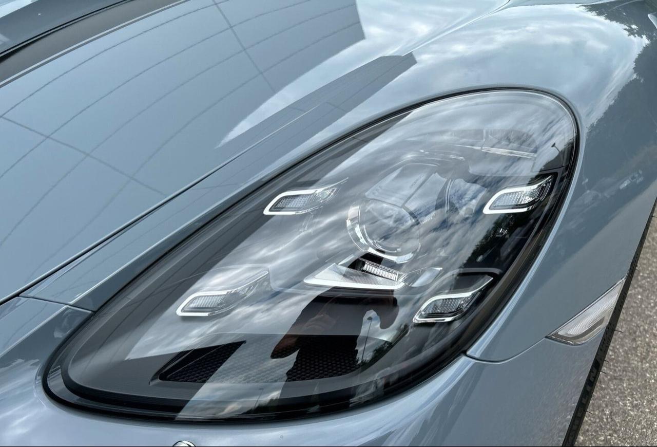 Porsche 718 Spyder Porsche Cayman Style edition
