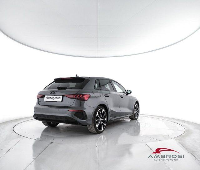 AUDI A3 40 TDI quattro S tronic S line edition