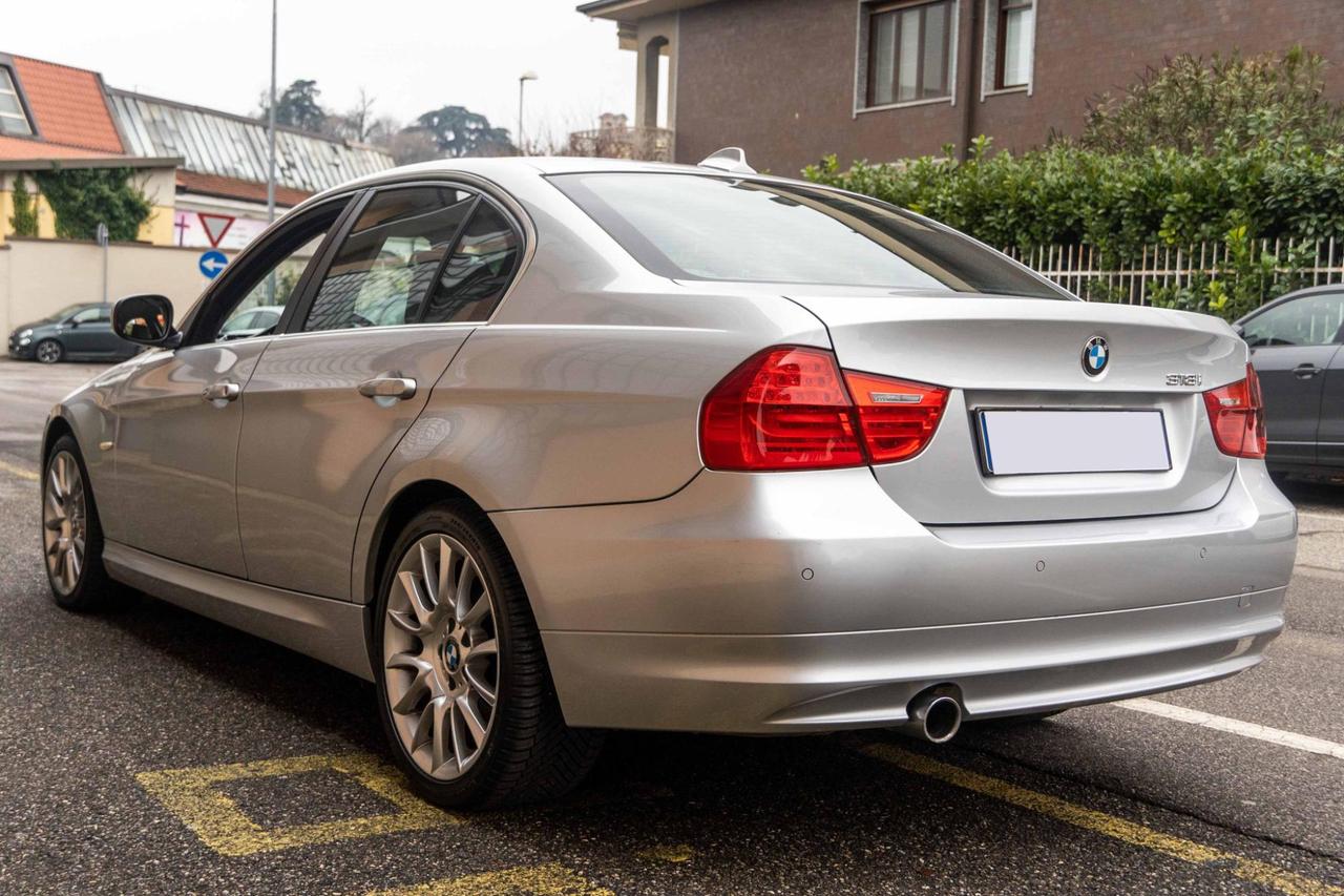 BMW 335 i xDrive 306CV KIT BMW PERFORMANCE CAMBIO MANUALE