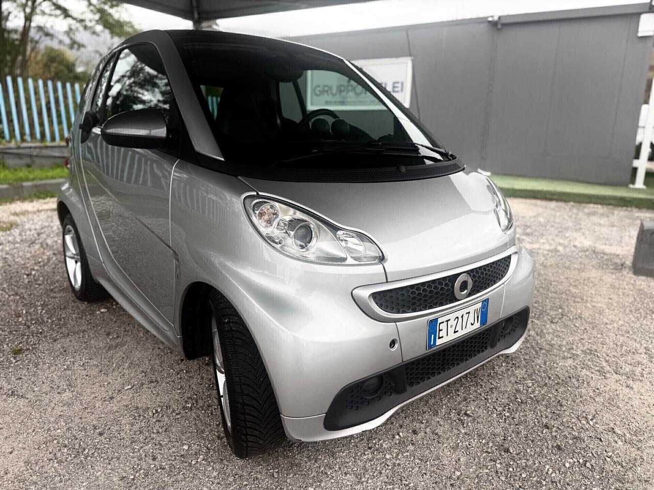 Smart ForTwo 1000 62 kW coupé passion
