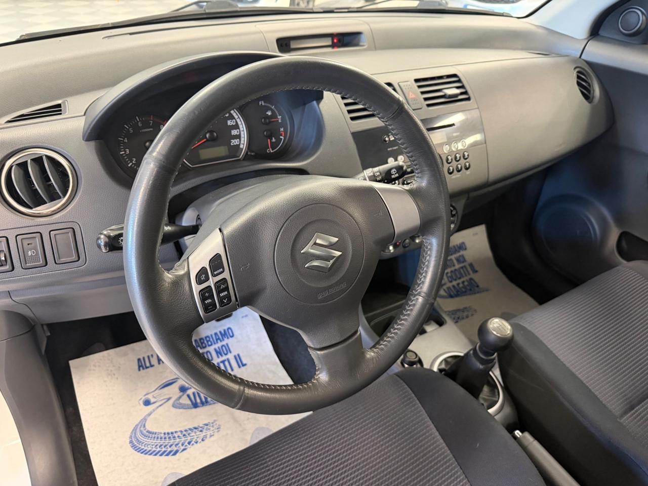 Suzuki Swift 1.3 4x4 5p. GL