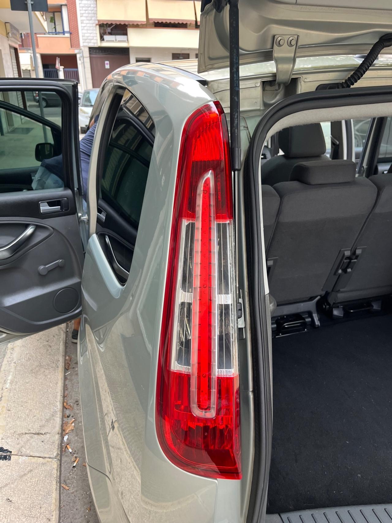 Ford C-Max 1.6 TDCI TITANIUM