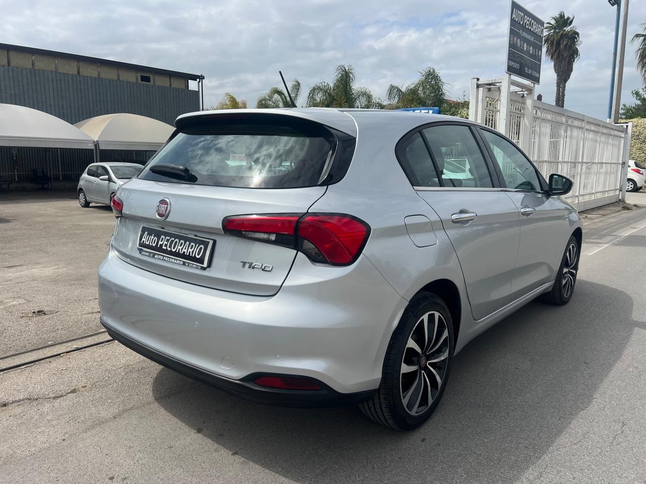 Fiat Tipo 1.6 Mjt S&S 5 porte Lounge