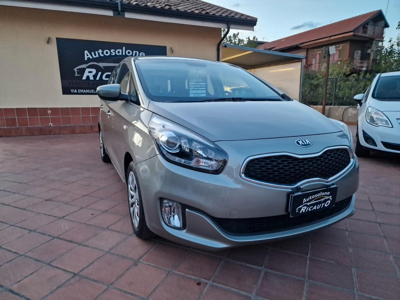 Kia Carens 1.7 CRDi 115 CV Cool