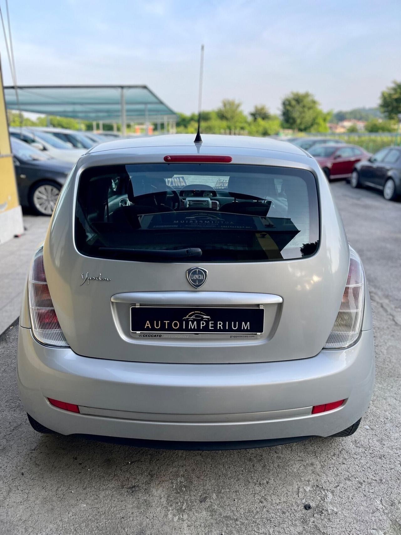 Lancia Ypsilon 1.2 Argento