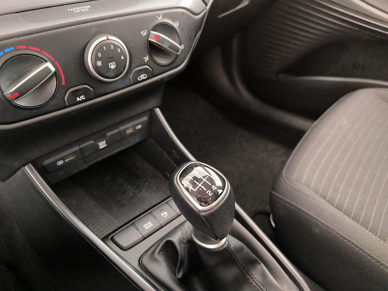 Hyundai i20 1.0 t-gdi 48v connectline exterior pack imt