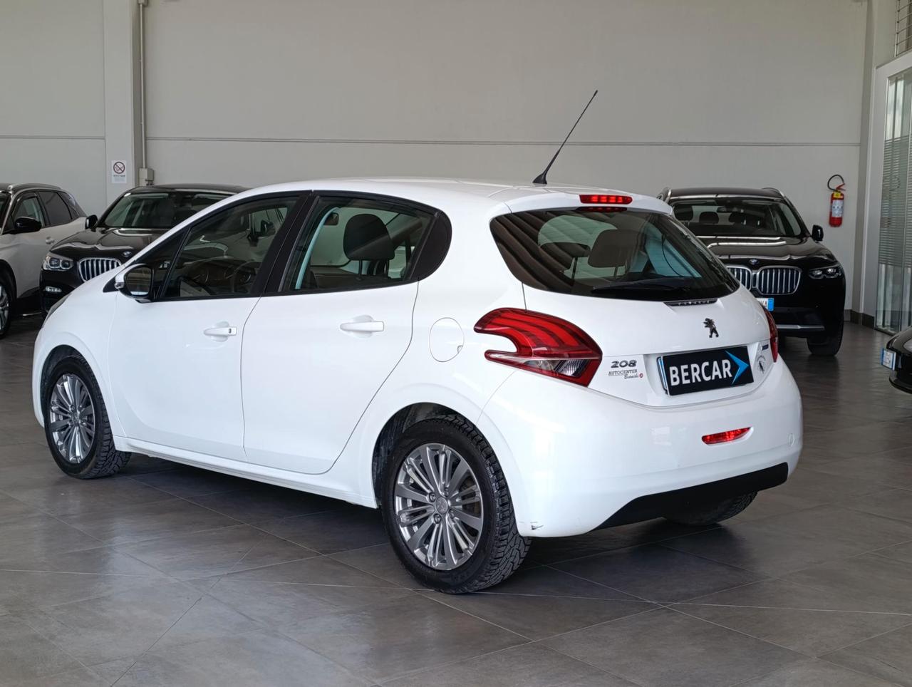 Peugeot 208 5 Porte 208 5p 1.2 puretech Active 82cv