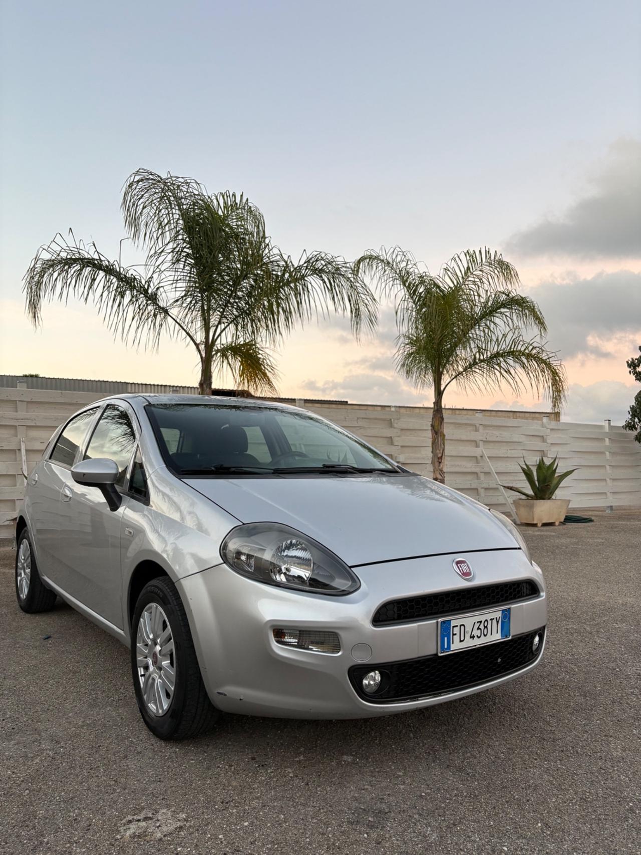 Fiat Punto 1.2 benzina GPL GIÀ RINNOVATO TAGLIANDO ESEGUITO