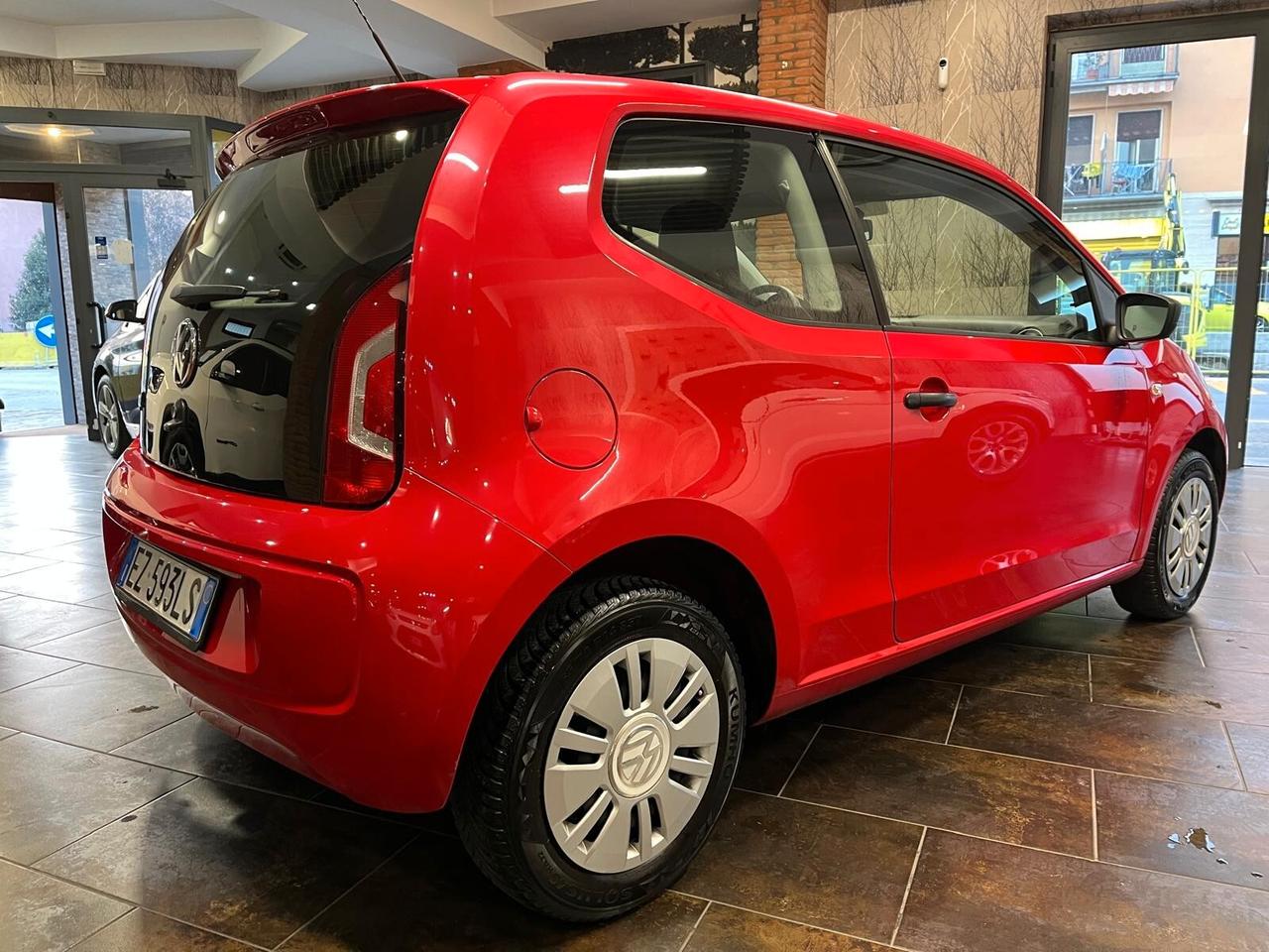 Volkswagen up! 1.0 3p. club