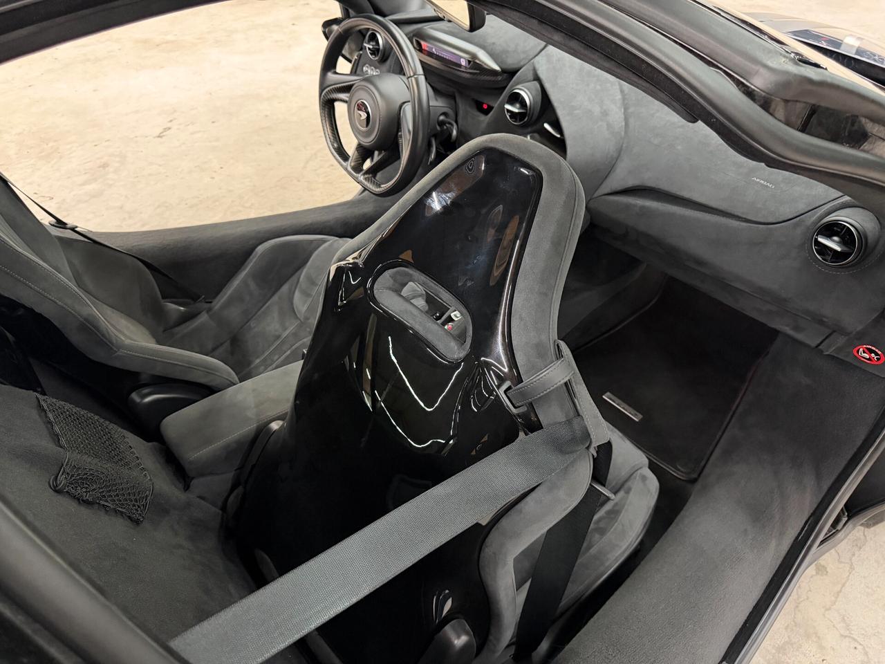 Mclaren 720S Coupé