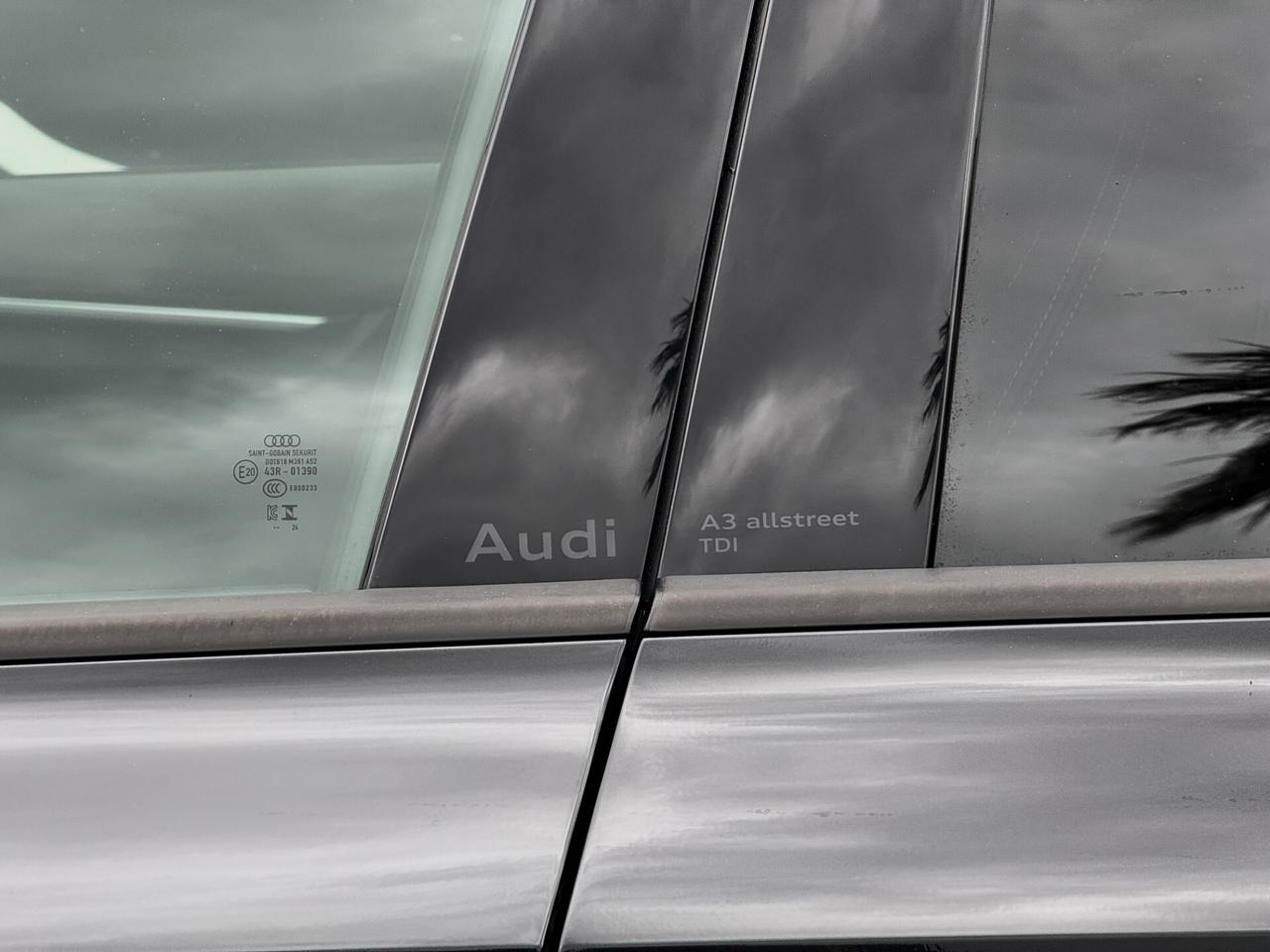 Audi A3 Allstreet 35 TDI Identity Contrast 150CV S-tronic