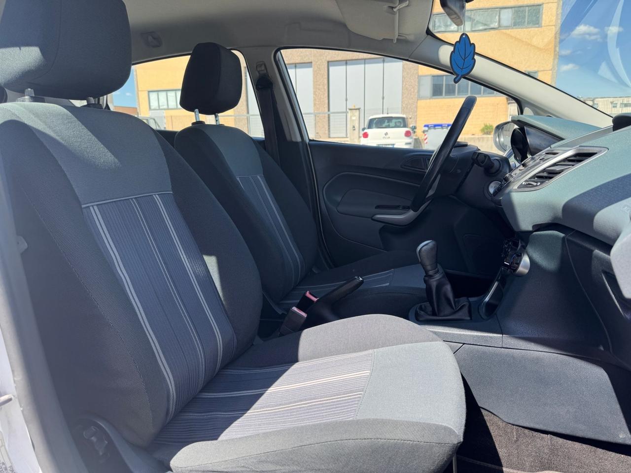 Ford Fiesta 1.2 Titanium 114000 KM GARANZIA 12 MESI