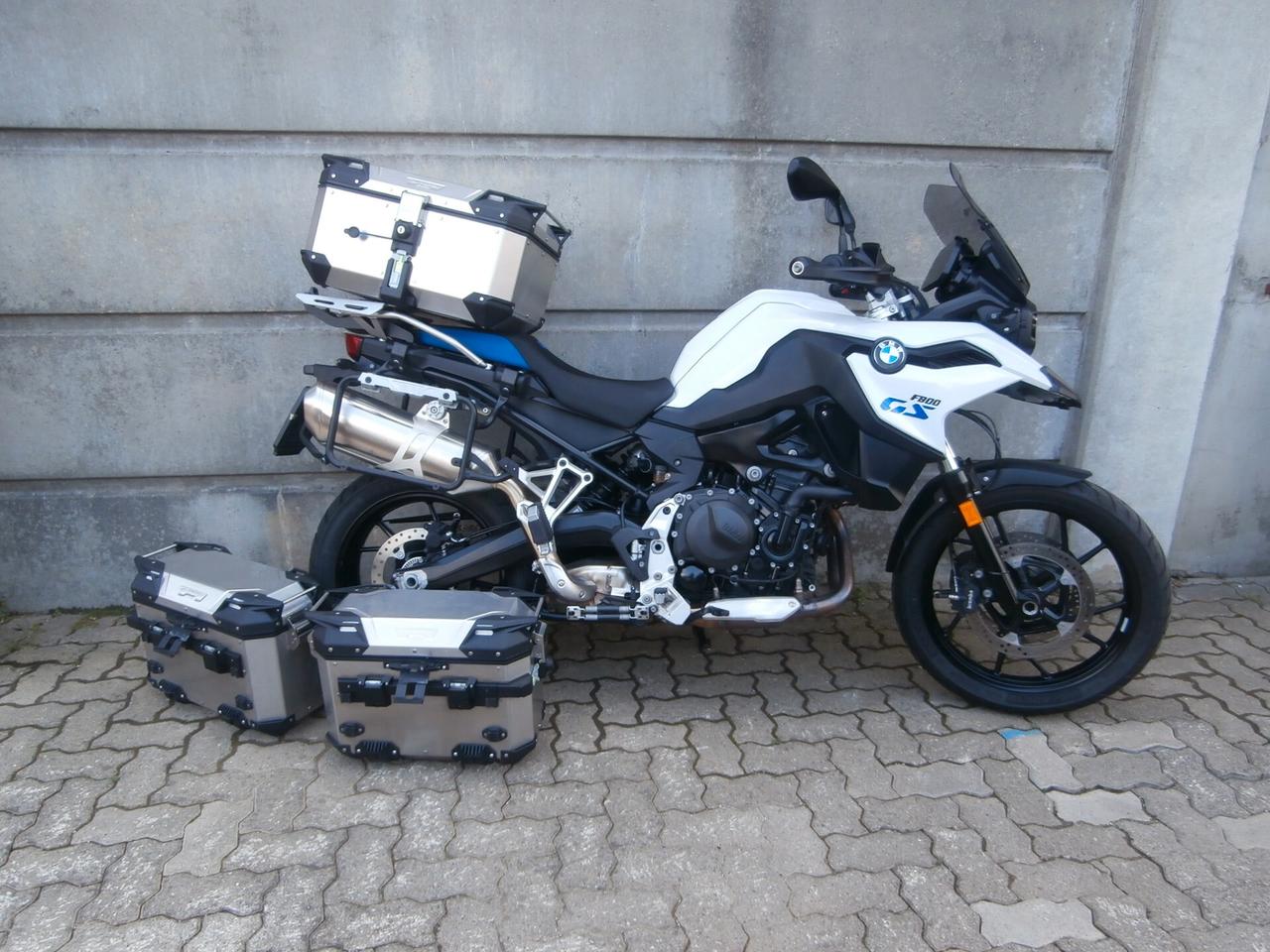 Bmw F 800 GS (2024 - 26) del 2024 passaggio incluso.