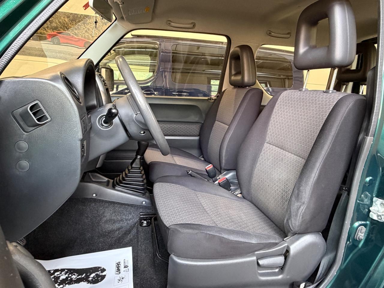 Suzuki Jimny 1.3i 16V cat 4WD JLX