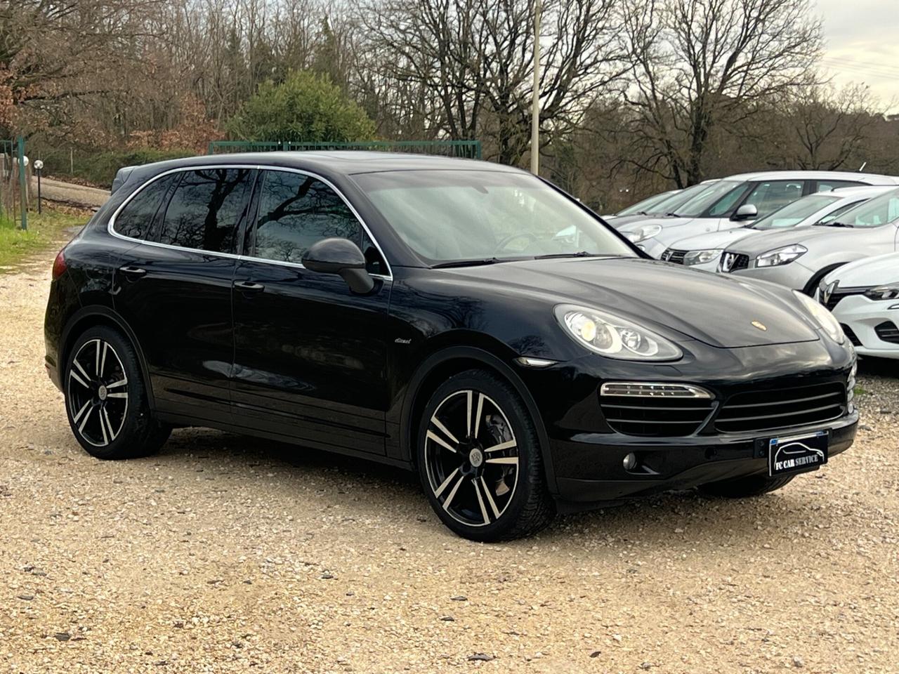 Porsche Cayenne 3.0 Diesel FULL OPTIONAL PERMUTE RATE GARANZIA